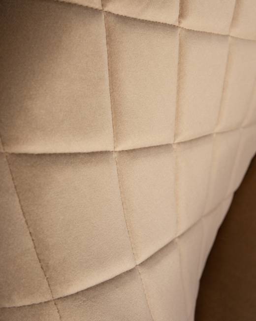 Стул обеденный DOBRIN ROBERT, черные матовые ножки, велюр V108-104 Мокко