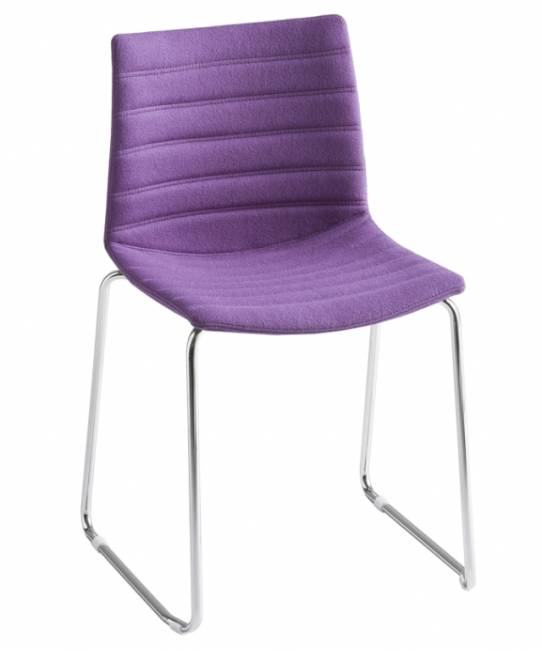 Стул на металлокаркасе с обивкой Kanvas ST Full 430х500х790 мм Стул на металлокаркасе с обивкой Kanvas ST Full 430х500х790 мм