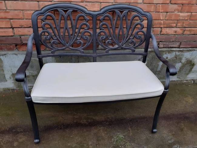 Мебель из литого алюминия Valeria