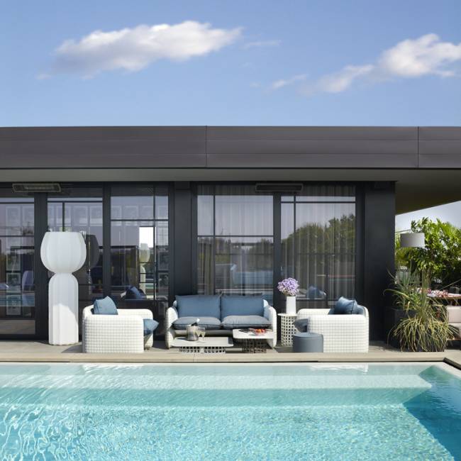 Столик кофейный из HPL пластика Mara Lacquered 865х865х275 мм Столик кофейный из HPL пластика Mara Lacquered 865х865х275 мм