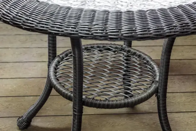 Стол обеденный GIZA (Гиза) D90 темно коричневый из искусственного ротанга Стол обеденный GIZA (Гиза) D90 темно коричневый из искусственного ротанга