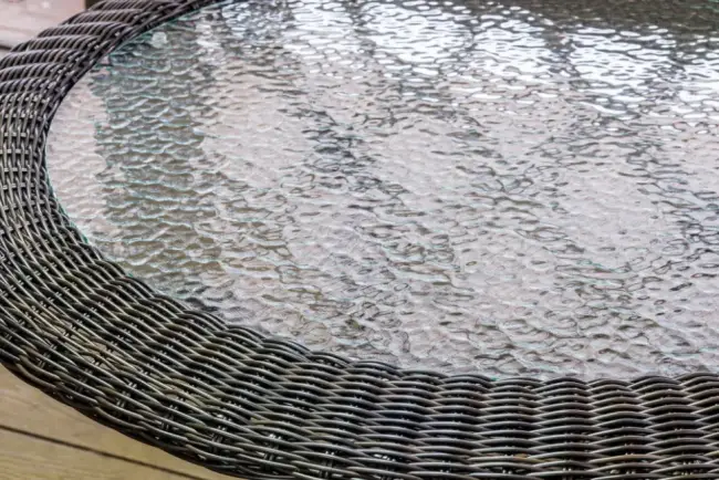 Стол обеденный GIZA (Гиза) D90 темно коричневый из искусственного ротанга Стол обеденный GIZA (Гиза) D90 темно коричневый из искусственного ротанга