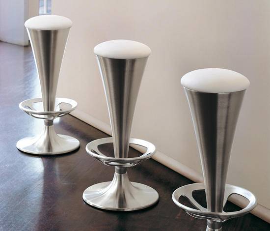 Табурет барный с обивкой Dream Ø290х815 мм Табурет барный с обивкой Dream Ø290х815 мм