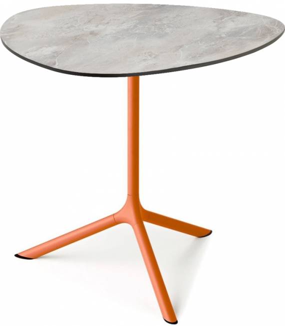 Стол ламинированный обеденный Tripe Maxi терракотовый, каменный 830х830х740 мм Стол ламинированный обеденный Tripe Maxi терракотовый, каменный 830х830х740 мм