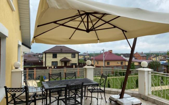 Профeссиональный зонт MAESTRO 350 квадратный с базой Профeссиональный зонт MAESTRO 350 квадратный с базой