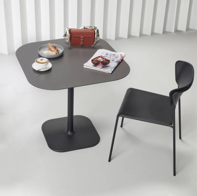 Подстолье металлическое Rhino черный 460х460х730 мм