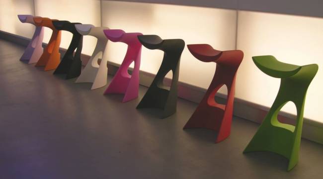 Стул барный пластиковый Koncord Standard пламенный красный 430х400х760 мм Стул барный пластиковый Koncord Standard пламенный красный 430х400х760 мм