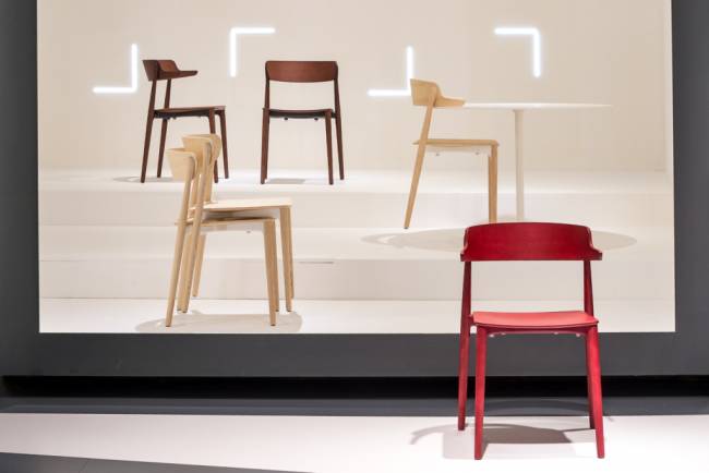 Стул деревянный Nemea беленый ясень 520х500х765 мм Стул деревянный Nemea беленый ясень 520х500х765 мм