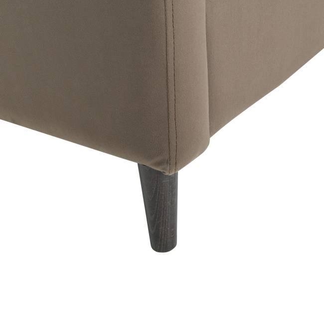 Кресло Leset Хилтон V23 молочный шоколад Венге