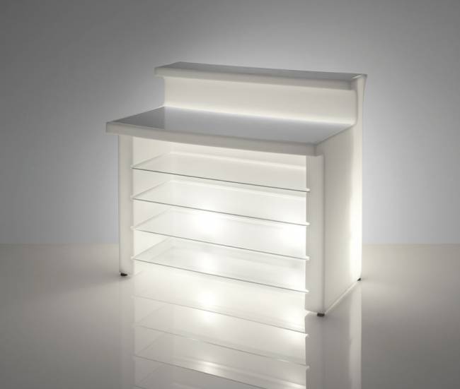 Полка стеклянная для барной стойки Break Line Glass Shelf 1040х400х6 мм