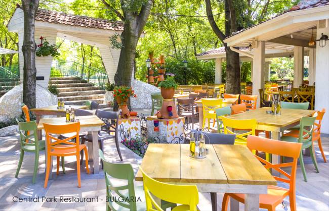 Стул пластиковый XSera-S оранжевый 490х550х840 мм