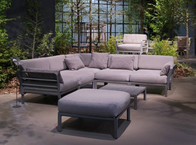 Пуф пластиковый с подушкой Maximo Pouf базальт, лава 825х825х455 мм Пуф пластиковый с подушкой Maximo Pouf базальт, лава 825х825х455 мм