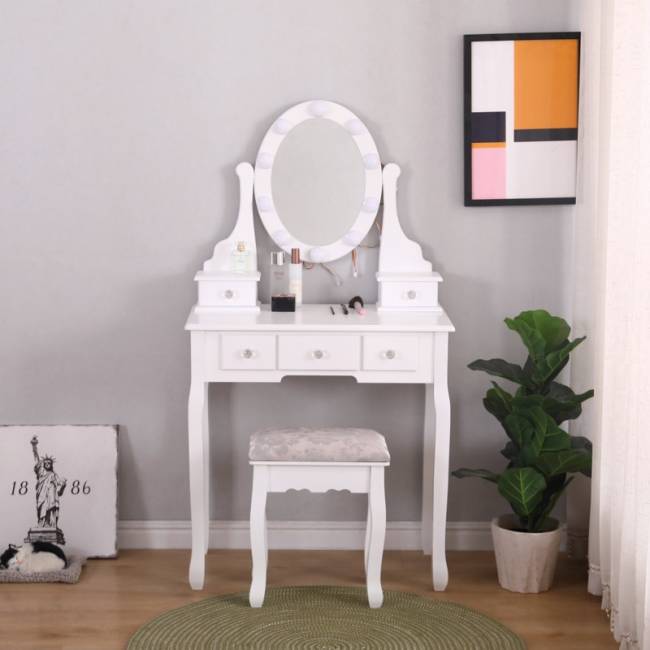 Туалетный столик S010