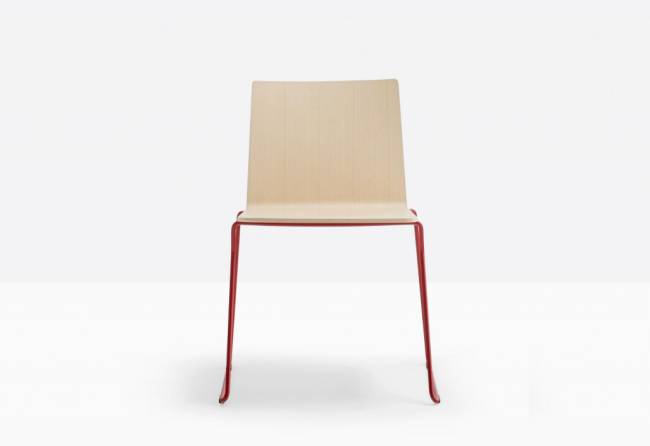 Стул деревянный на полозьях Osaka красный, беленный ясень 540х520х770 мм