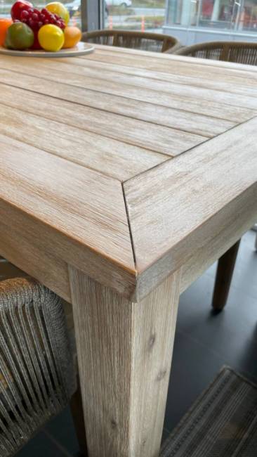 Стол деревянный обеденный Kia натуральный 900х900х750 мм