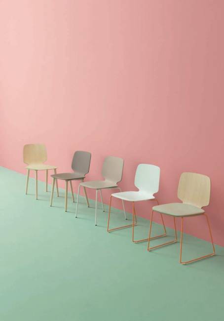 Стул деревянный Babila орех 440х525х790 мм