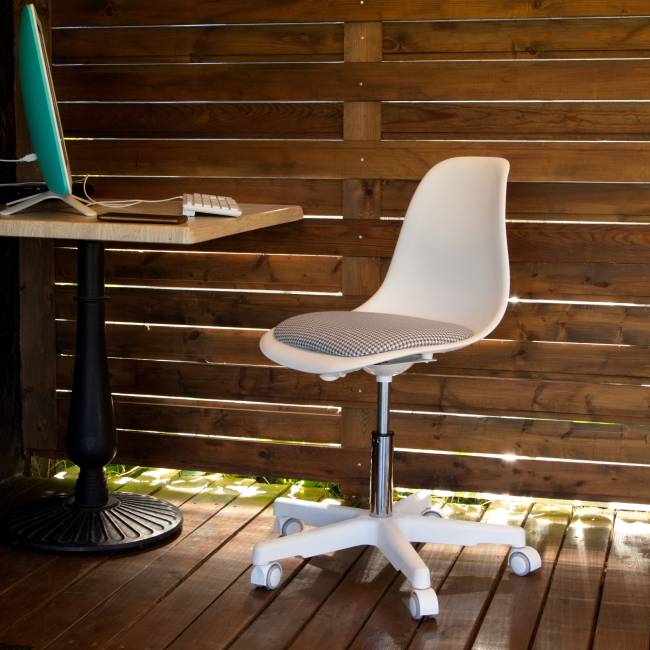 Кресло компьютерное Смузи белый/гусиная лапка