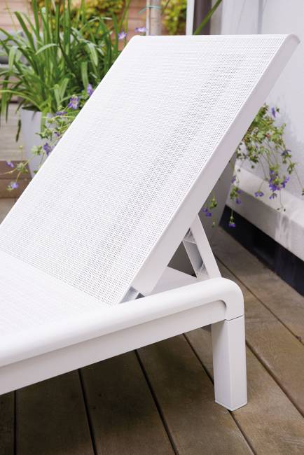 Шезлонг Атлас (Atlas) белый