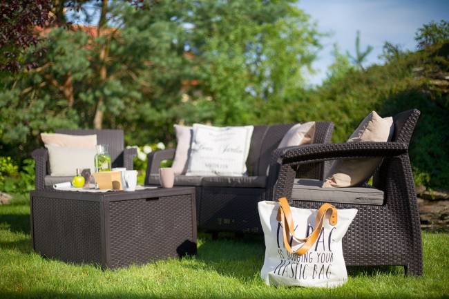 Комплект мебели Корфу со столиком-сундуком (Corfu box set) коричневый Комплект мебели Корфу со столиком-сундуком (Corfu box set) коричневый