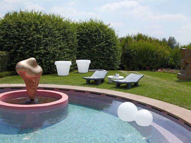 Светильник пластиковый плавающий Acquaglobo 40 Lighting LED IP68 белый Ø400х400 мм Светильник пластиковый плавающий Acquaglobo 40 Lighting LED IP68 белый Ø400х400 мм