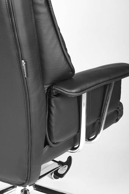 Кресло офисное / Президент / черная кожа Кресло офисное / Президент / черная кожа