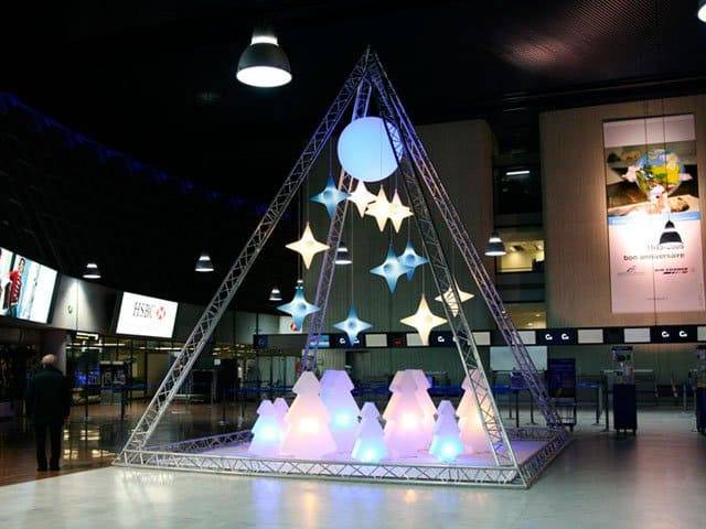 Светильник пластиковый уличный Елка Lightree Lighting OUT 640х150х1000 мм Светильник пластиковый уличный Елка Lightree Lighting OUT 640х150х1000 мм