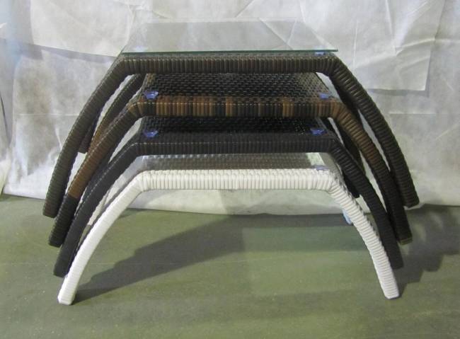 Стол для шезлонга Brisa