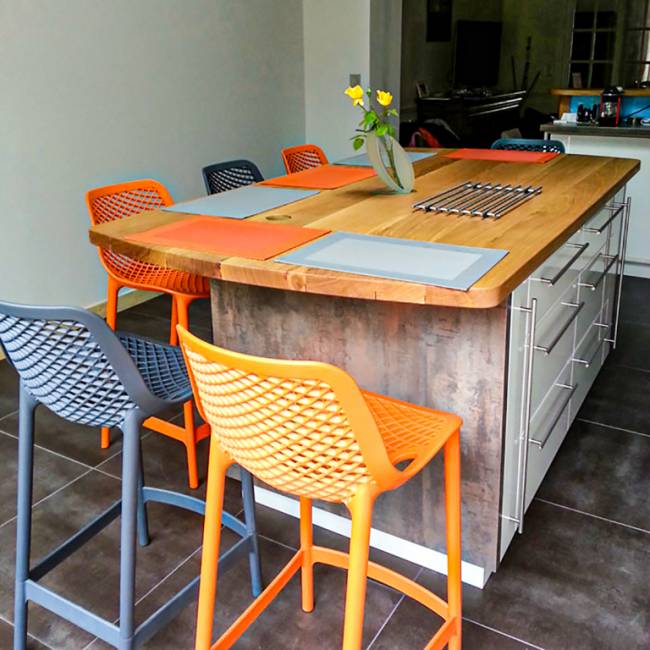 Стул пластиковый барный Air Bar 75 темно-серый 450х530х1050 мм