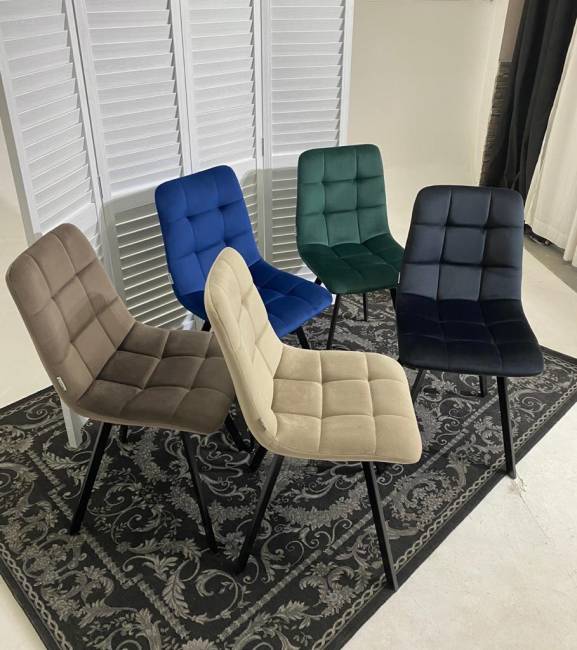 Стул CHILLI SQUARE BLUVEL-40 бежевый, велюр / черный каркас М-City