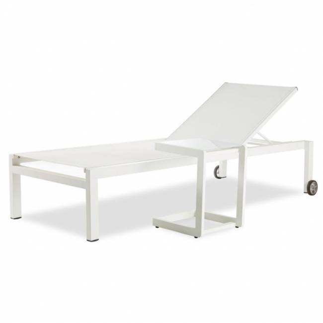 Столик металлический для лежака GT 927 белый 400х400х450 мм