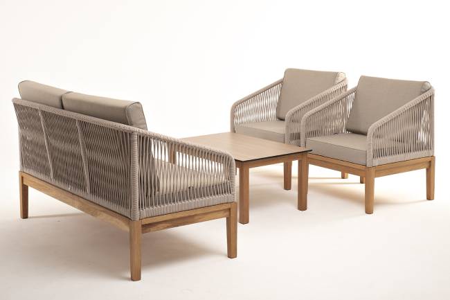 "Канны" лаунж-зона 4-местная из роупа со столиком "Канны" цвета "дуб", основание дуб, роуп бежевый