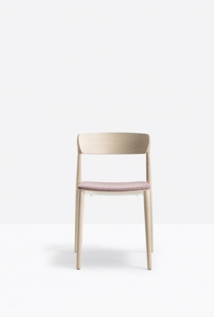 Стул деревянный с мягким сиденьем Nemea 520х500х765 мм Стул деревянный с мягким сиденьем Nemea 520х500х765 мм