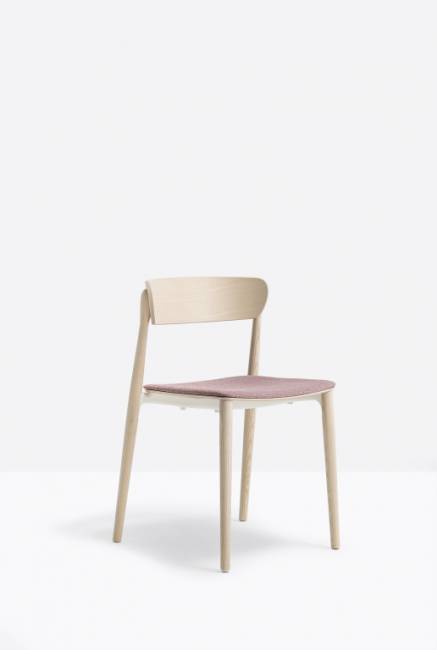 Стул деревянный с мягким сиденьем Nemea 520х500х765 мм Стул деревянный с мягким сиденьем Nemea 520х500х765 мм