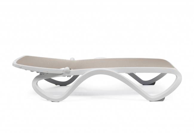 Шезлонг-лежак пластиковый Omega антрацит 1700-1945х690х910 мм