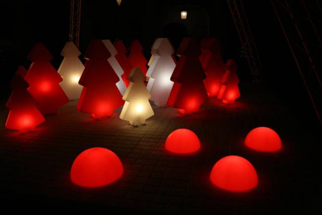 Светильник пластиковый Полусфера 1/2 Globo 120 Lighting IN белый Ø1200х600 мм Светильник пластиковый Полусфера 1/2 Globo 120 Lighting IN белый Ø1200х600 мм