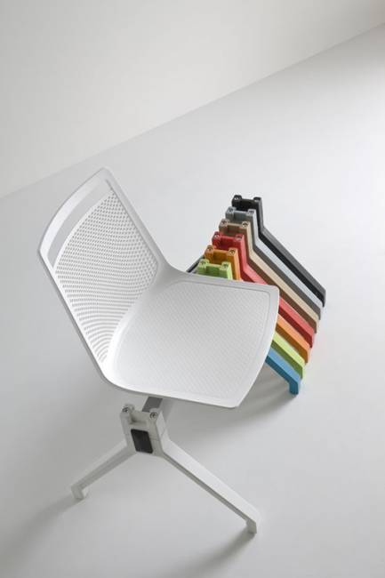 Скамейка пластиковая двухместная Akami PG 1000х835 мм