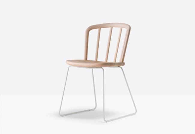 Стул деревянный на полозьях Nym белый, беленый ясень 460х500х755 мм