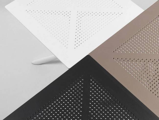 Стол пластиковый обеденный Clip 70 белый 700х700х750 мм