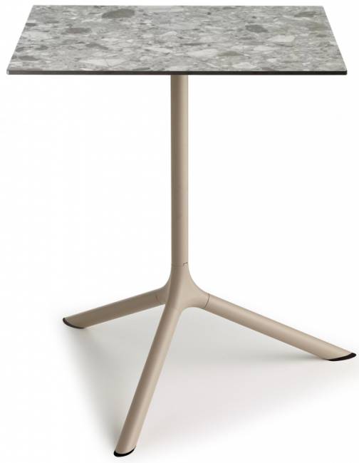 Стол ламинированный обеденный Tripe Maxi тортора, зернистый 700х700х740 мм Стол ламинированный обеденный Tripe Maxi тортора, зернистый 700х700х740 мм