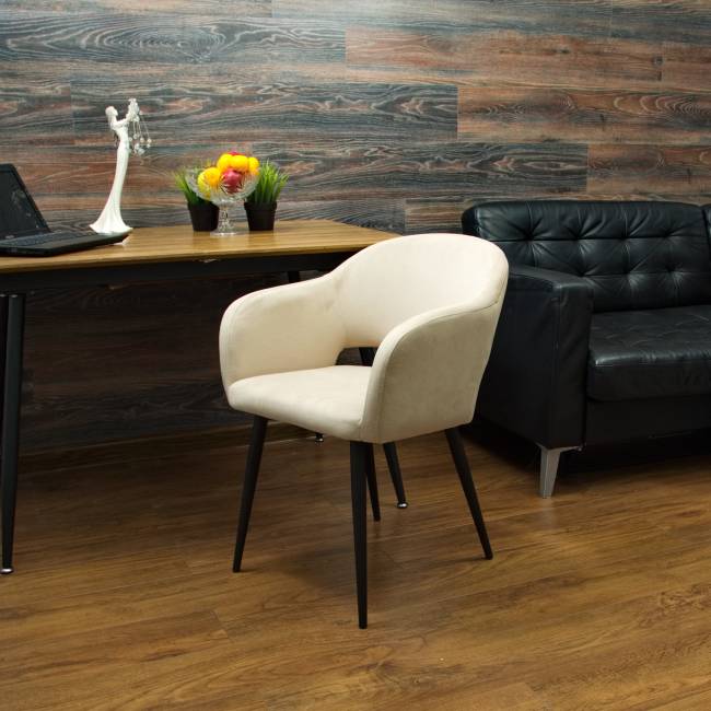 Стол Сканди К 100 черное дерево/натур с креслами Пичч велюр бежевый