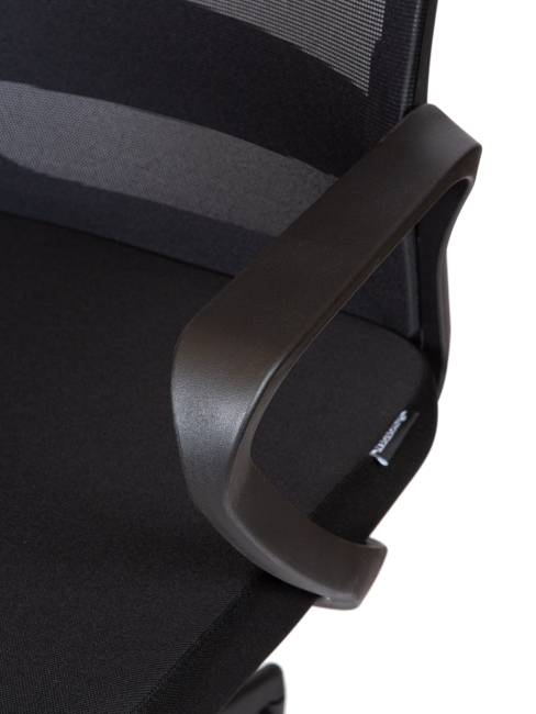 Кресло офисное / Пино блэк / Pino black / черный пластик / черная ткань / черная сетка