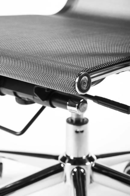 Кресло офисное / Хельмут LB / серая сетка