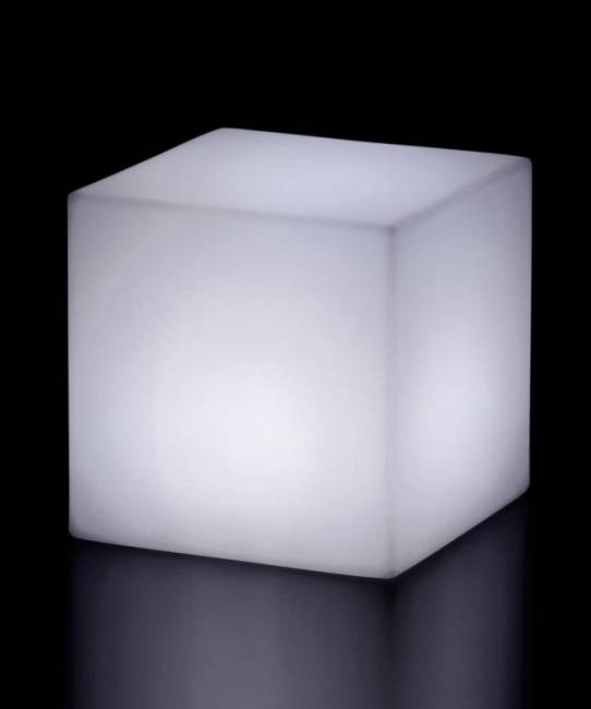 Светильник пластиковый Куб Cubo 50 Lighting IN белый 500х500х600 мм