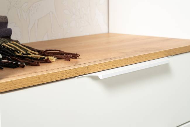 Набор мебели в маленькую прихожую Октава № 34 цвет белый шагрень/дуб крафт золотой