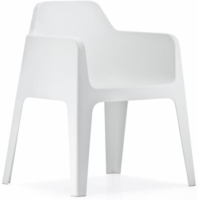 Кресло пластиковое Plus белый 655х590х805 мм Кресло пластиковое Plus белый 655х590х805 мм