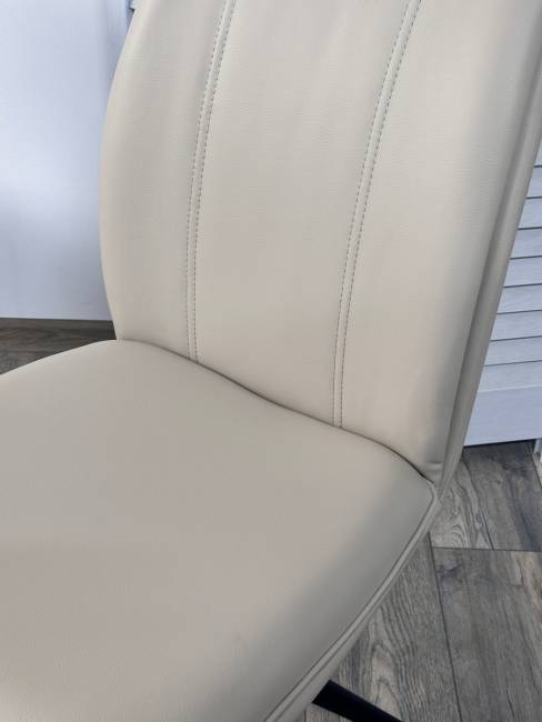 Стул YOHAN 360 град. поворот. HF017-02 Бежевый, экокожа / Черный, ®DISAUR