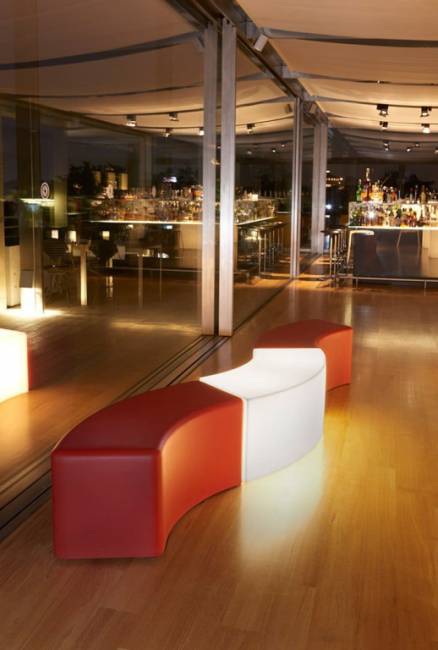 Скамья пластиковая Soft Snake Standard 1190х520х430 мм