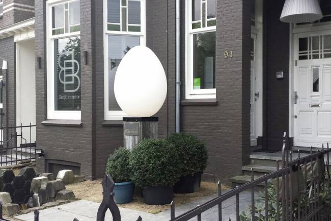 Светильник пластиковый Яйцо Dino Lighting IN белый Ø860х1200 мм