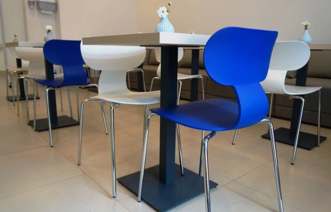 Стул пластиковый Yugo-S белый 488х523х783 мм