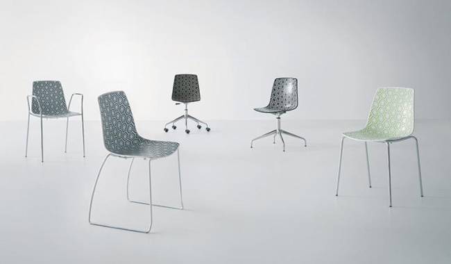 Стул пластиковый с обивкой Dress Alhambra BL 490х480х820 мм